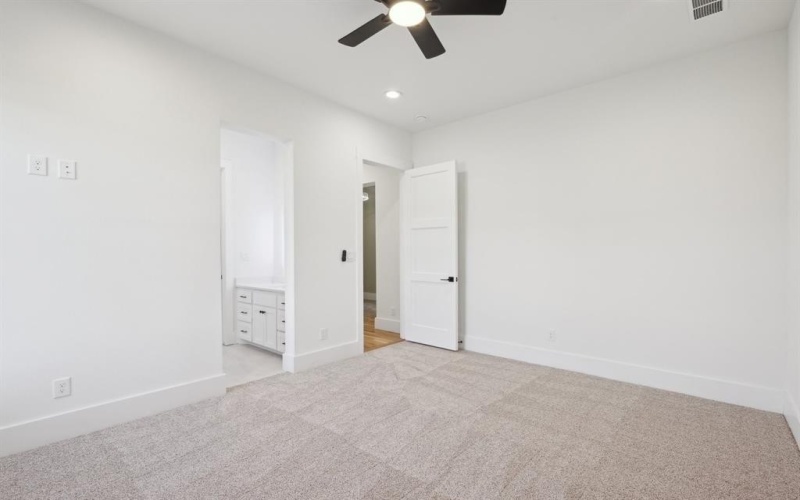 4808 Southwind Drive, Rockwall, TX 75032, 4 Bedrooms Bedrooms, ,3 BathroomsBathrooms,Residential,For Sale,4808 Southwind Drive,20853900