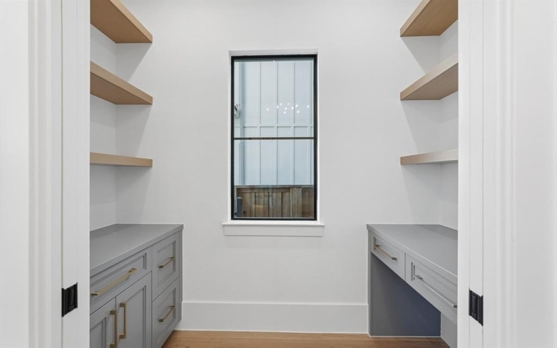 3330 Floral Mews, Frisco, TX 75033, 5 Bedrooms Bedrooms, ,6 BathroomsBathrooms,Residential,For Sale,3330 Floral Mews,0,20853909