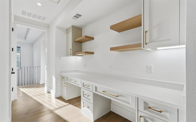 3330 Floral Mews, Frisco, TX 75033, 5 Bedrooms Bedrooms, ,6 BathroomsBathrooms,Residential,For Sale,3330 Floral Mews,0,20853909