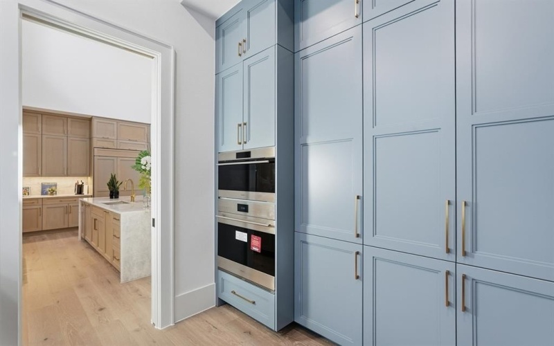 3330 Floral Mews, Frisco, TX 75033, 5 Bedrooms Bedrooms, ,6 BathroomsBathrooms,Residential,For Sale,3330 Floral Mews,0,20853909