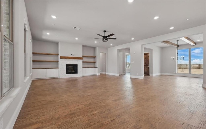 309 Stoney Creek Boulevard, Sunnyvale, TX 75182, 5 Bedrooms Bedrooms, ,5 BathroomsBathrooms,Residential,For Sale,309 Stoney Creek Boulevard,20851913