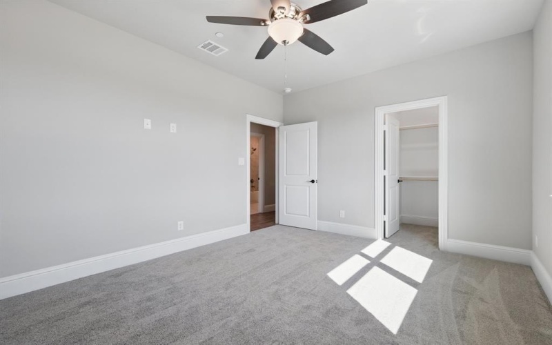 309 Stoney Creek Boulevard, Sunnyvale, TX 75182, 5 Bedrooms Bedrooms, ,5 BathroomsBathrooms,Residential,For Sale,309 Stoney Creek Boulevard,20851913