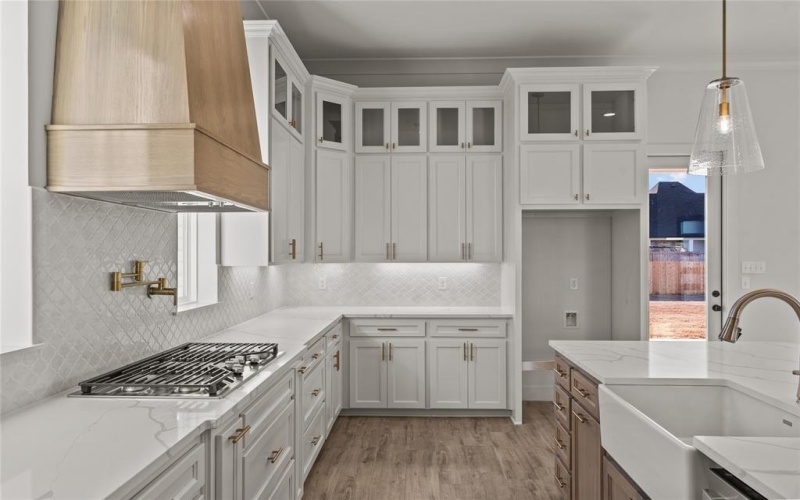604 Danube, Bossier City, LA 71111, 4 Bedrooms Bedrooms, ,3 BathroomsBathrooms,Residential,For Sale,604 Danube,20851914