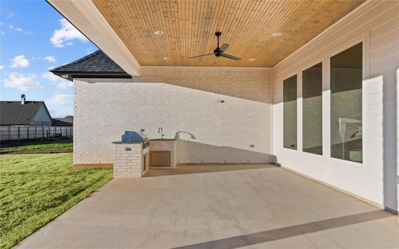 604 Danube, Bossier City, LA 71111, 4 Bedrooms Bedrooms, ,3 BathroomsBathrooms,Residential,For Sale,604 Danube,20851914
