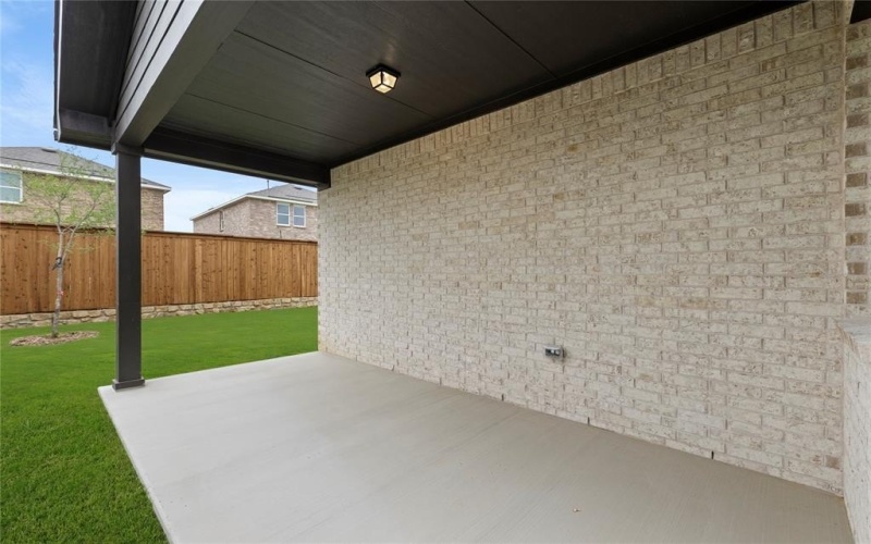 14111 Gallatin Street, Pilot Point, TX 76258, 4 Bedrooms Bedrooms, ,2 BathroomsBathrooms,Residential,For Sale,14111 Gallatin Street,20852105