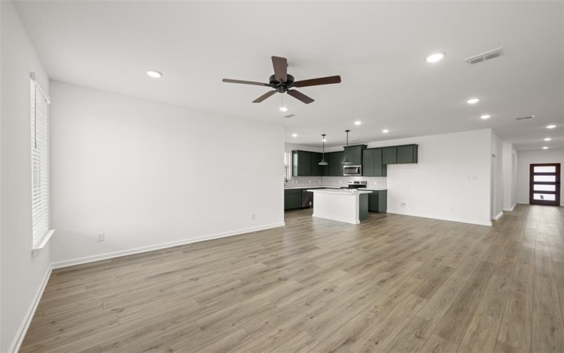 3159 Manchester, Cleburne, TX 76031, 4 Habitaciones Habitaciones , ,2 BañosBaños,Residential,En Venta,3159 Manchester,20857071