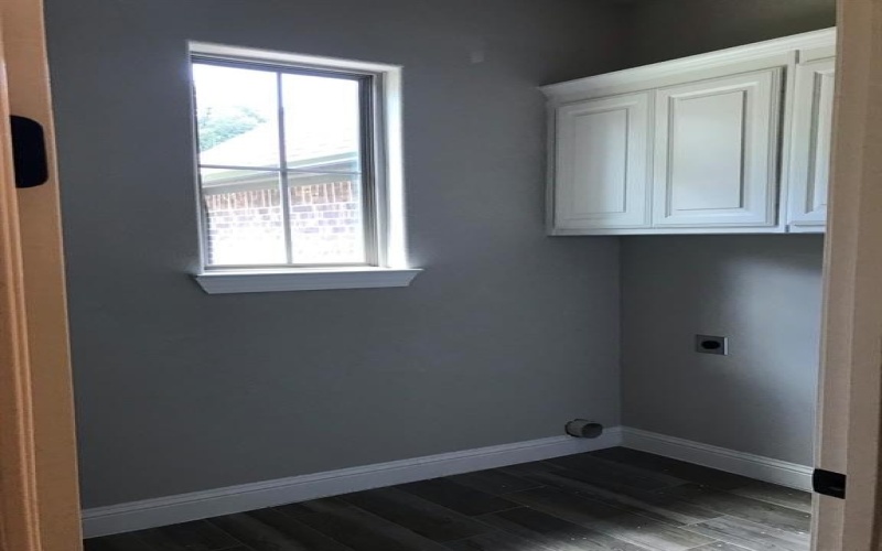 410 Virgo Court, Granbury, TX 76049, 3 Bedrooms Bedrooms, ,3 BathroomsBathrooms,Residential,For Sale,410 Virgo Court,20854877
