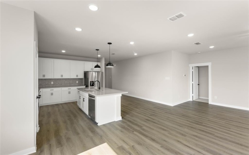 6925 Freight Train Lane, Fort Worth, TX 76123, 4 Habitaciones Habitaciones , ,2 BañosBaños,Residential,En Venta,6925 Freight Train Lane,20855509