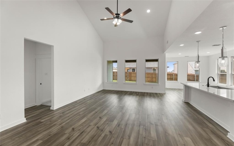 6917 Freight Train Lane, Fort Worth, TX 76123, 4 Habitaciones Habitaciones , ,3 BañosBaños,Residential,En Venta,6917 Freight Train Lane,0,20855536