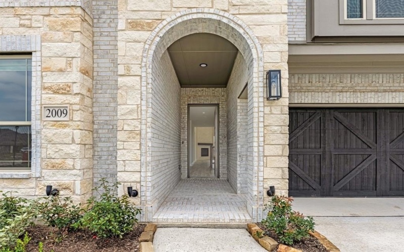 2009 Holland Drive, DeSoto, TX 75115, 5 Habitaciones Habitaciones , ,5 BañosBaños,Residential,En Venta,2009 Holland Drive,0,20855787