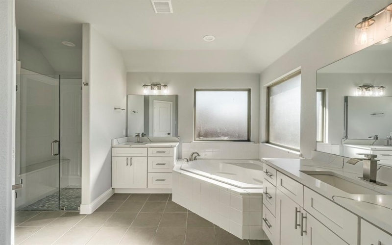 6201 Old Buena Vista Road, Waxahachie, TX 75167, 4 Bedrooms Bedrooms, ,2 BathroomsBathrooms,Residential,For Sale,6201 Old Buena Vista Road,20855934