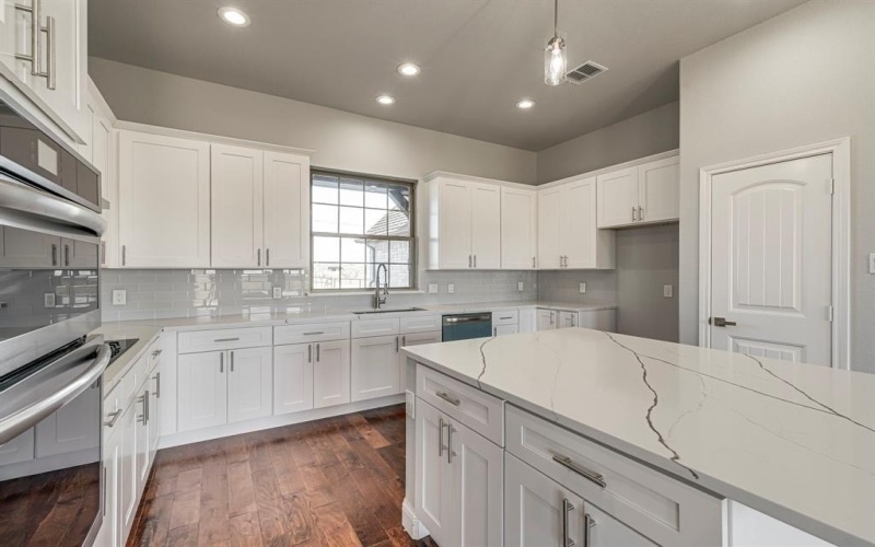 6201 Old Buena Vista Road, Waxahachie, TX 75167, 4 Bedrooms Bedrooms, ,2 BathroomsBathrooms,Residential,For Sale,6201 Old Buena Vista Road,20855934