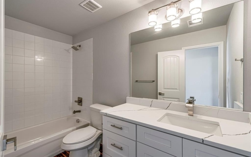 6231 Old Buena Vista Road, Waxahachie, TX 75167, 4 Bedrooms Bedrooms, ,2 BathroomsBathrooms,Residential,For Sale,6231 Old Buena Vista Road,20855961