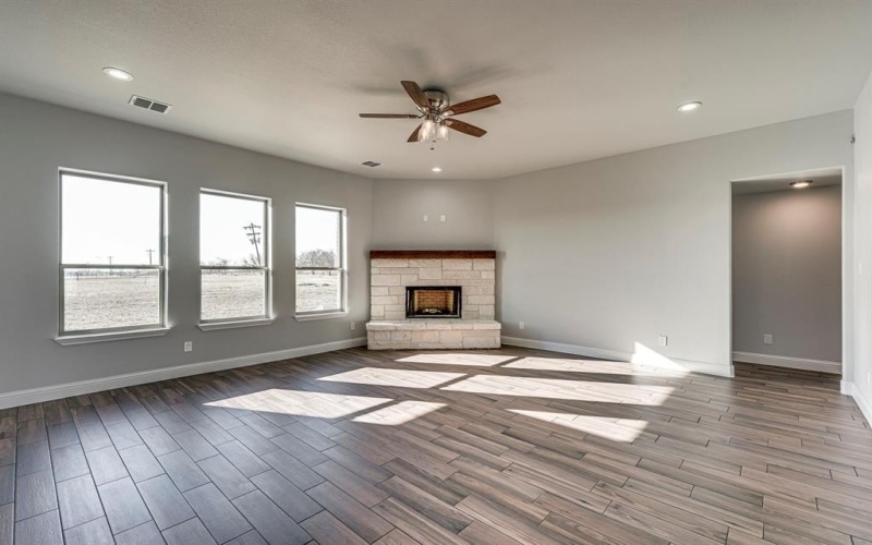 6231 Old Buena Vista Road, Waxahachie, TX 75167, 4 Bedrooms Bedrooms, ,2 BathroomsBathrooms,Residential,For Sale,6231 Old Buena Vista Road,20855961