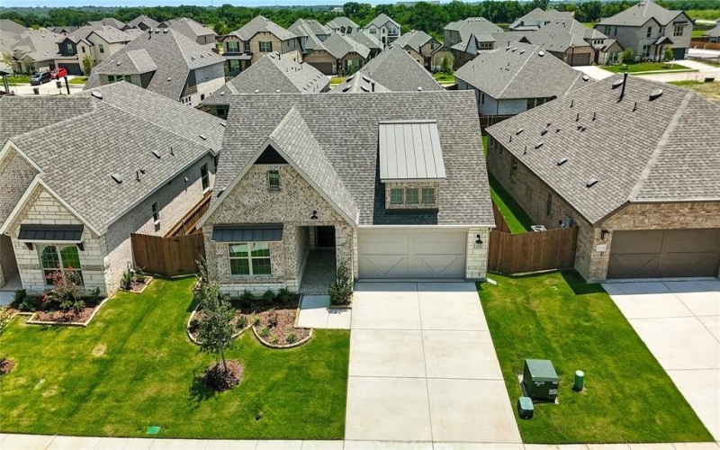 1310 Beaumont Lane, Red Oak, TX 75154, 5 Bedrooms Bedrooms, ,3 BathroomsBathrooms,Residential,For Sale,1310 Beaumont Lane,20856005