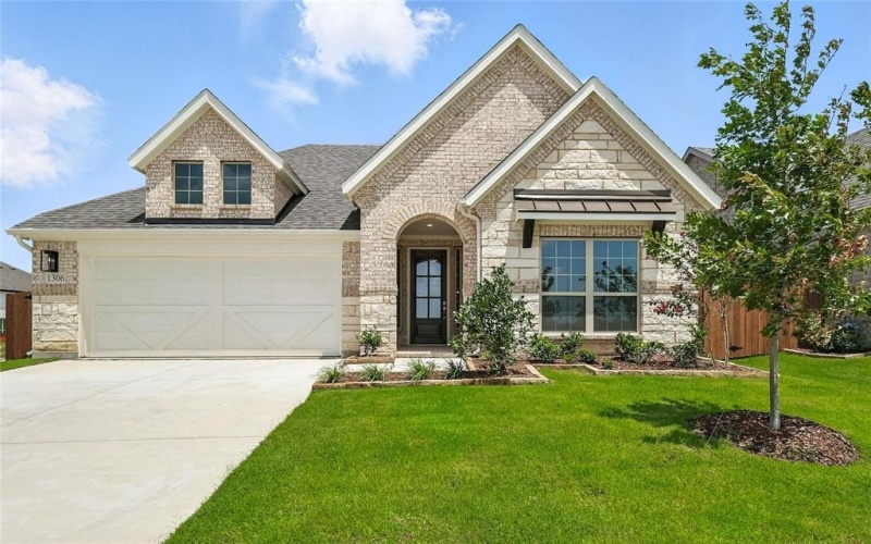 1306 Beaumont Lane, Red Oak, TX 75154, 4 Bedrooms Bedrooms, ,3 BathroomsBathrooms,Residential,For Sale,1306 Beaumont Lane,20856059
