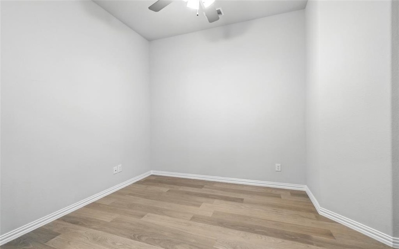 1306 Beaumont Lane, Red Oak, TX 75154, 4 Bedrooms Bedrooms, ,3 BathroomsBathrooms,Residential,For Sale,1306 Beaumont Lane,20856059