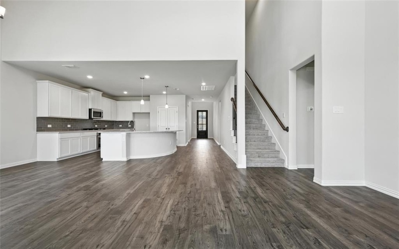 1301 Rothland Lane, Red Oak, TX 75154, 4 Bedrooms Bedrooms, ,3 BathroomsBathrooms,Residential,For Sale,1301 Rothland Lane,20856073
