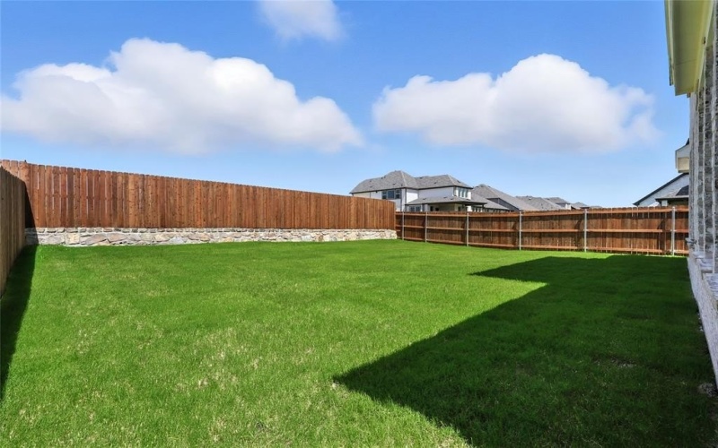1301 Rothland Lane, Red Oak, TX 75154, 4 Bedrooms Bedrooms, ,3 BathroomsBathrooms,Residential,For Sale,1301 Rothland Lane,20856073