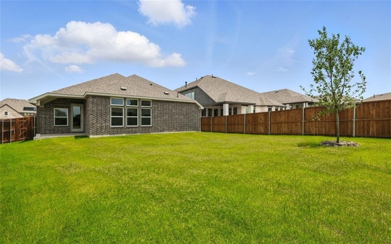 530 Red Barn Drive, Van Alstyne, TX 75495, 4 Habitaciones Habitaciones , ,3 BañosBaños,Residential,En Venta,530 Red Barn Drive,20856153