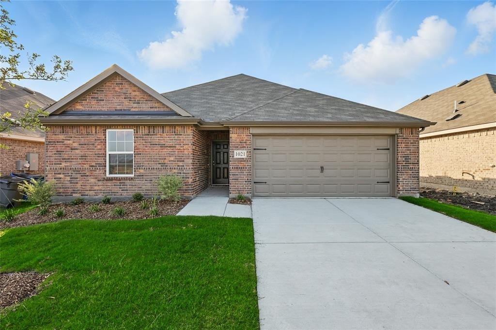 1021 Baker Bridge Drive, Forney, TX 75126, 4 Bedrooms Bedrooms, ,2 BathroomsBathrooms,Residential,For Sale,1021 Baker Bridge Drive,20856272
