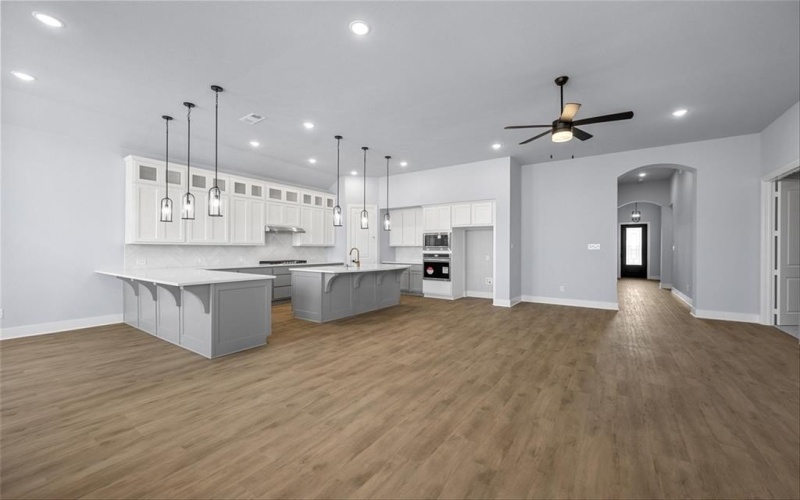 552 Station Drive, Waxahachie, TX 75167, 4 Bedrooms Bedrooms, ,3 BathroomsBathrooms,Residential,For Sale,552 Station Drive,20856409