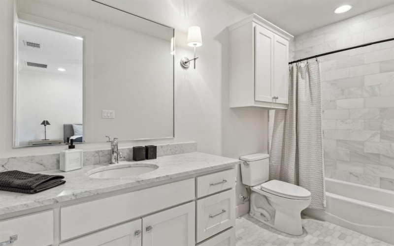 13381 Spinnaker Way, Malakoff, TX 75148, 5 Bedrooms Bedrooms, ,6 BathroomsBathrooms,Residential,For Sale,13381 Spinnaker Way,20856447