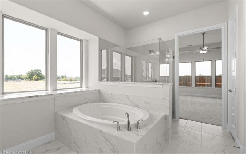 2216 Euclid Drive, Rockwall, TX 75087, 4 Habitaciones Habitaciones , ,5 BañosBaños,Residential,En Venta,2216 Euclid Drive,20857362