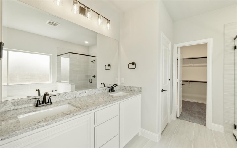 323 Atlas Cedar Drive, Glenn Heights, TX 75154, 4 Bedrooms Bedrooms, ,3 BathroomsBathrooms,Residential,For Sale,323 Atlas Cedar Drive,20857451