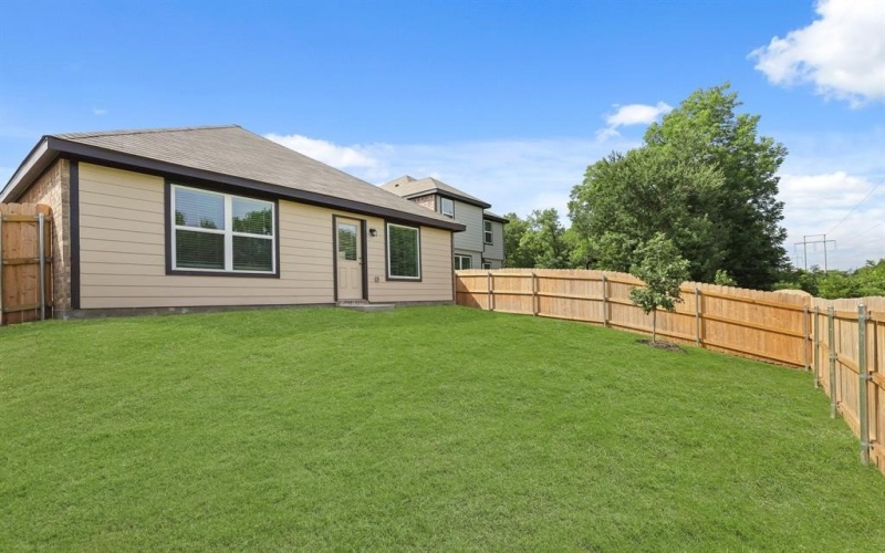 1502 Romans Road, Ennis, TX 75119, 3 Bedrooms Bedrooms, ,2 BathroomsBathrooms,Residential,For Sale,1502 Romans Road,20860349