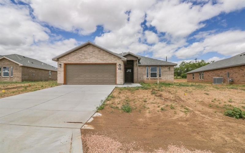 812 Bella Boulevard, Coleman, TX 76834, 3 Bedrooms Bedrooms, ,2 BathroomsBathrooms,Residential,For Sale,812 Bella Boulevard,20860357
