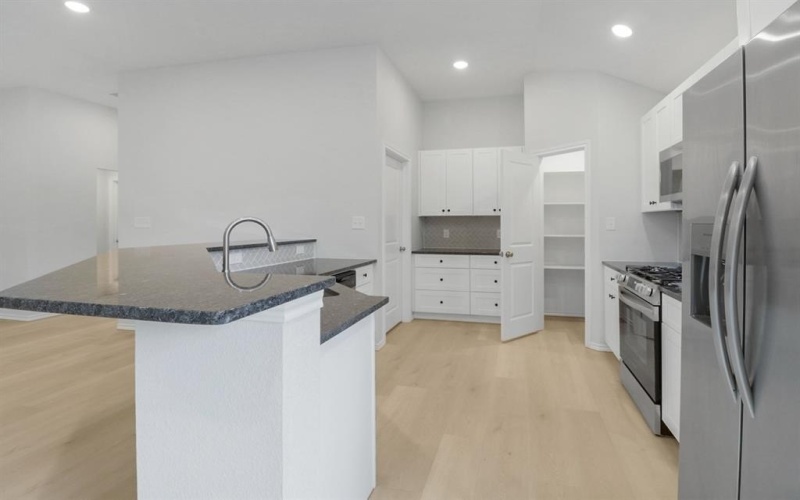 812 Bella Boulevard, Coleman, TX 76834, 3 Bedrooms Bedrooms, ,2 BathroomsBathrooms,Residential,For Sale,812 Bella Boulevard,20860357