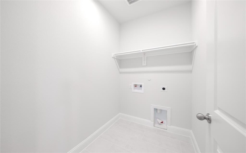 2105 Corbera Drive, Little Elm, TX 75068, 4 Habitaciones Habitaciones , ,3 BañosBaños,Residential,En Venta,2105 Corbera Drive,0,20857545