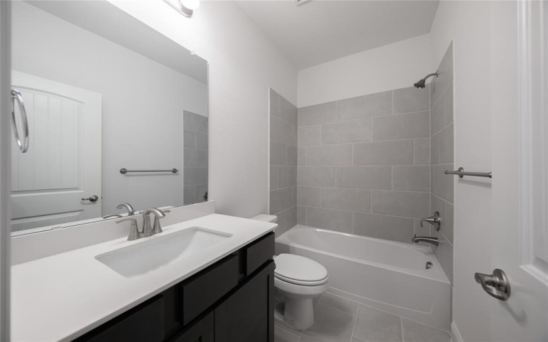 2109 Corbera Drive, Little Elm, TX 75068, 5 Bedrooms Bedrooms, ,5 BathroomsBathrooms,Residential,For Sale,2109 Corbera Drive,0,20857619