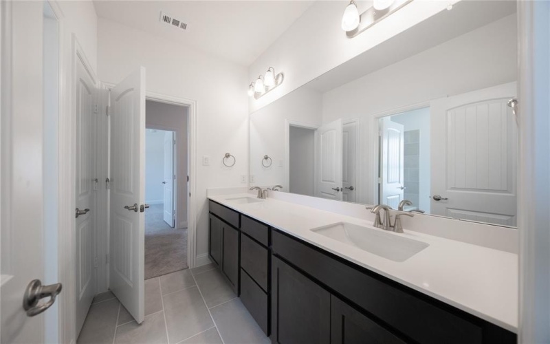 2109 Corbera Drive, Little Elm, TX 75068, 5 Bedrooms Bedrooms, ,5 BathroomsBathrooms,Residential,For Sale,2109 Corbera Drive,0,20857619