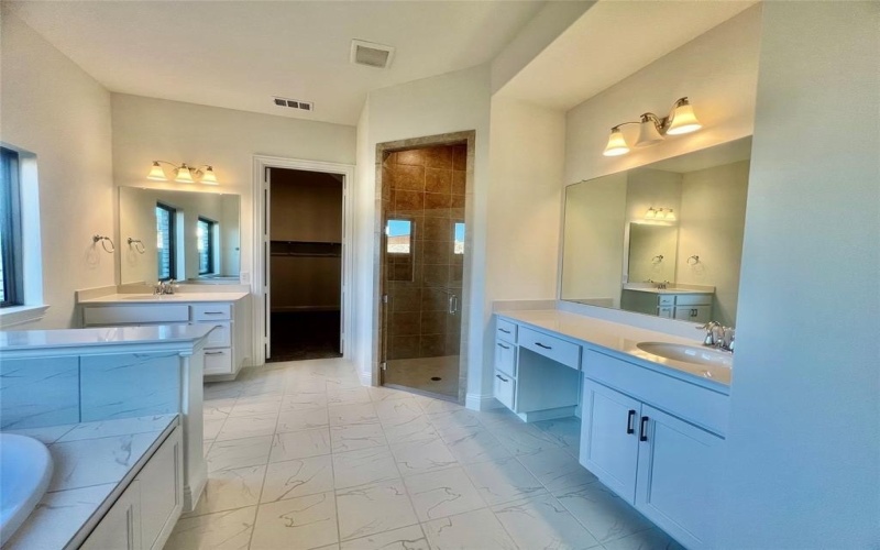 604 Donegal Drive, Celina, TX 75009, 4 Habitaciones Habitaciones , ,3 BañosBaños,Residential,En Venta,604 Donegal Drive,20860606