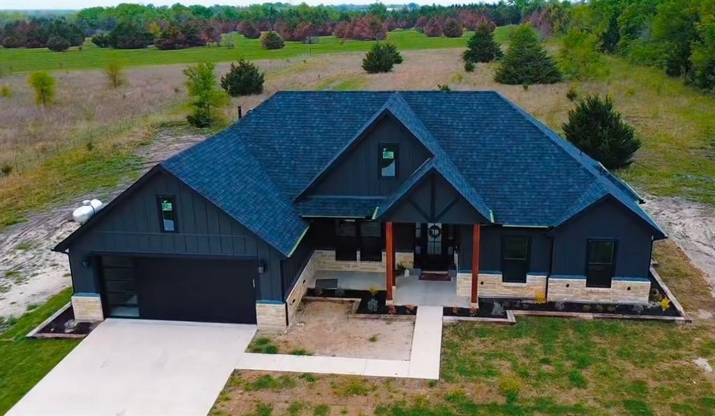 372 County Road 4300, Greenville, TX 75401, 4 Bedrooms Bedrooms, ,2 BathroomsBathrooms,Residential,For Sale,372 County Road 4300,20857845