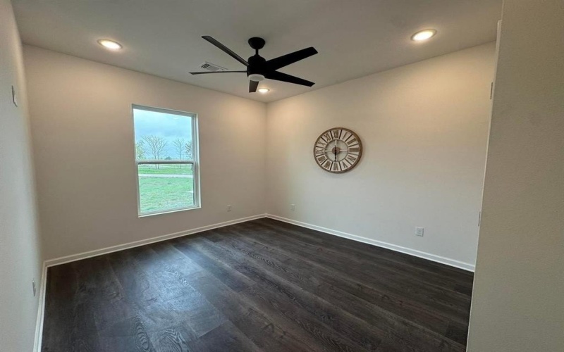 372 County Road 4300, Greenville, TX 75401, 4 Bedrooms Bedrooms, ,2 BathroomsBathrooms,Residential,For Sale,372 County Road 4300,20857845