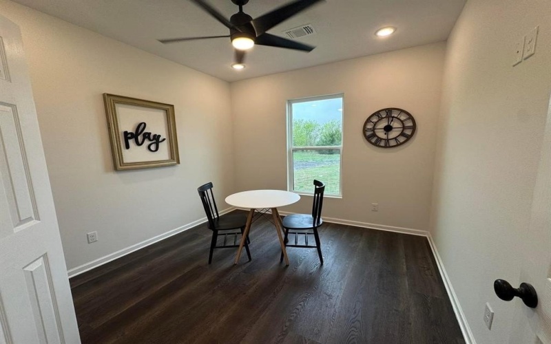 372 County Road 4300, Greenville, TX 75401, 4 Bedrooms Bedrooms, ,2 BathroomsBathrooms,Residential,For Sale,372 County Road 4300,20857845