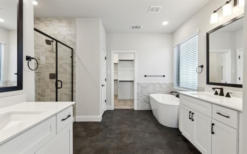 3825 Summerfield Drive, Heartland, TX 75114, 4 Habitaciones Habitaciones , ,3 BañosBaños,Residential,En Venta,3825 Summerfield Drive,20858050