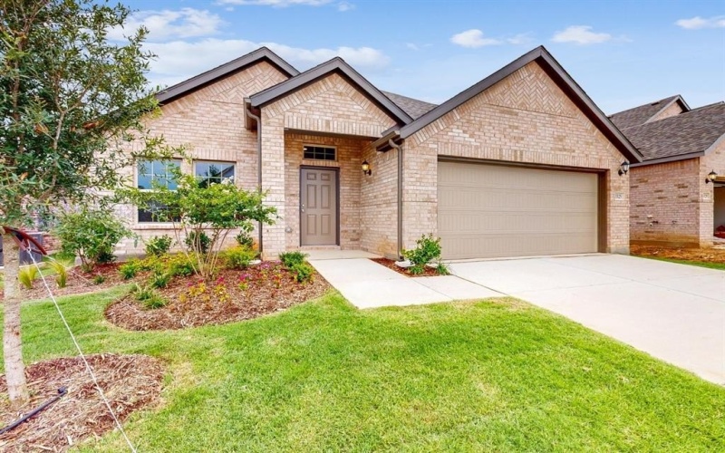 3325 Fortress Way, Denton, TX 76208, 3 Habitaciones Habitaciones , ,2 BañosBaños,Residential,En Venta,3325 Fortress Way,0,20860804