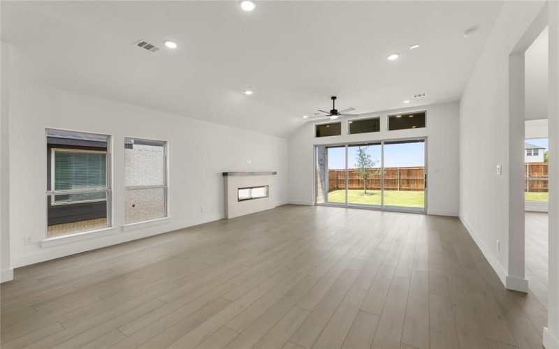 2409 Belmont Road, Melissa, TX 75454, 4 Bedrooms Bedrooms, ,3 BathroomsBathrooms,Residential,For Sale,2409 Belmont Road,20858062