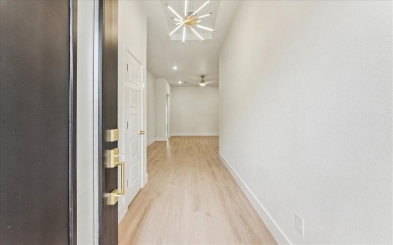 225 West Place, White Settlement, TX 76108, 3 Bedrooms Bedrooms, ,2 BathroomsBathrooms,Residential,For Sale,225 West Place,20858064