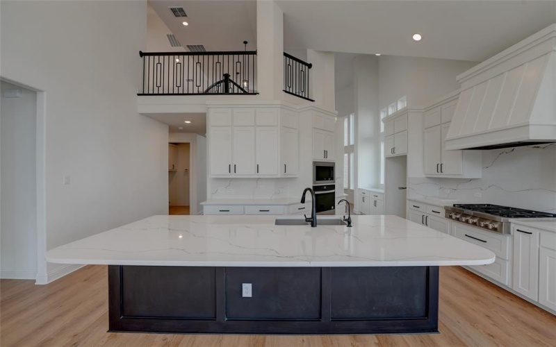 5608 Snowberry Drive, Plano, TX 75094, 5 Bedrooms Bedrooms, ,5 BathroomsBathrooms,Residential,For Sale,5608 Snowberry Drive,20858171