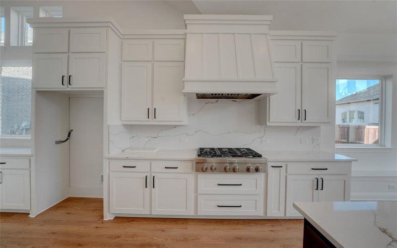 5608 Snowberry Drive, Plano, TX 75094, 5 Bedrooms Bedrooms, ,5 BathroomsBathrooms,Residential,For Sale,5608 Snowberry Drive,20858171