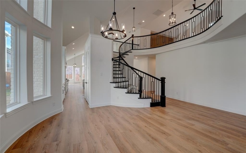 5608 Snowberry Drive, Plano, TX 75094, 5 Bedrooms Bedrooms, ,5 BathroomsBathrooms,Residential,For Sale,5608 Snowberry Drive,20858171