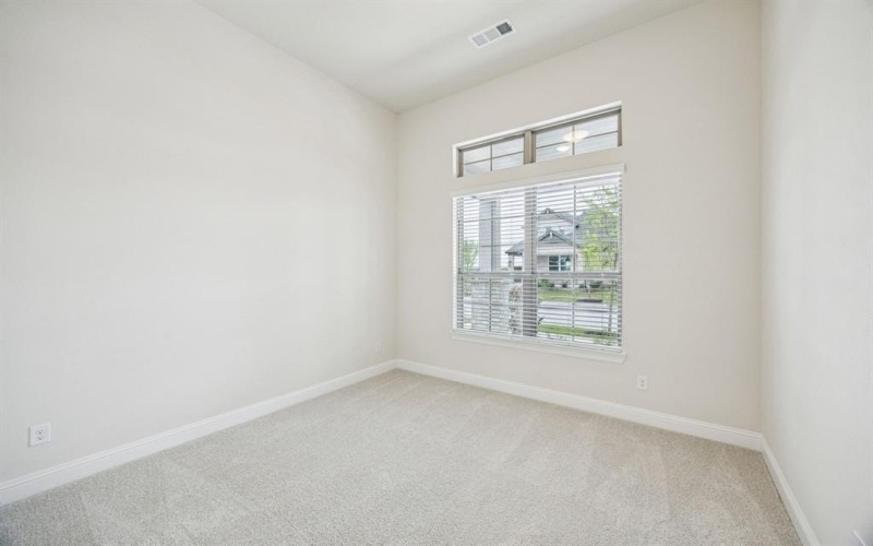 9329 Persimmon, Mesquite, TX 75126, 4 Bedrooms Bedrooms, ,3 BathroomsBathrooms,Residential,For Sale,9329 Persimmon,20858234