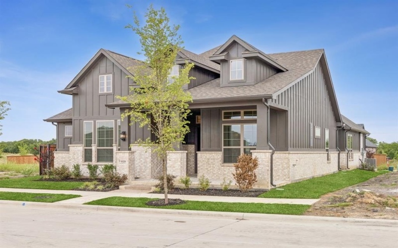 9329 Persimmon, Mesquite, TX 75126, 4 Bedrooms Bedrooms, ,3 BathroomsBathrooms,Residential,For Sale,9329 Persimmon,20858234