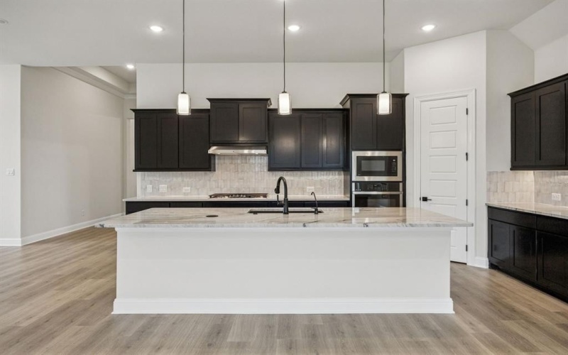 9329 Persimmon, Mesquite, TX 75126, 4 Bedrooms Bedrooms, ,3 BathroomsBathrooms,Residential,For Sale,9329 Persimmon,20858234