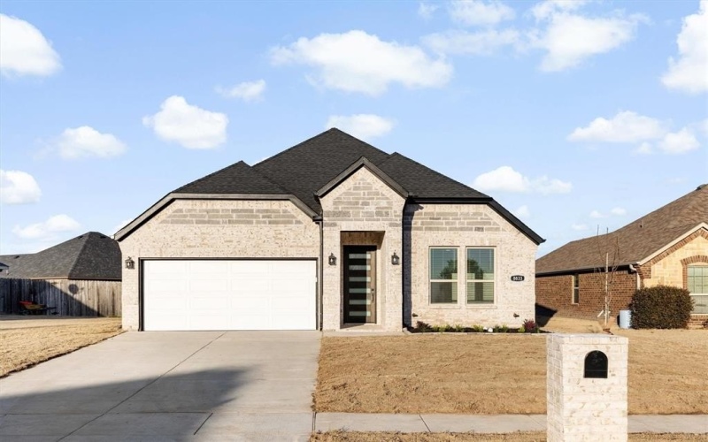 8833 Kiowa Drive, Greenville, TX 75402, 4 Habitaciones Habitaciones , ,2 BañosBaños,Residential,En Venta,8833 Kiowa Drive,20858652